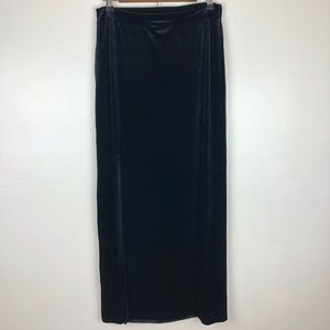 Harlowe & Graham long skirt NWT size Large E6